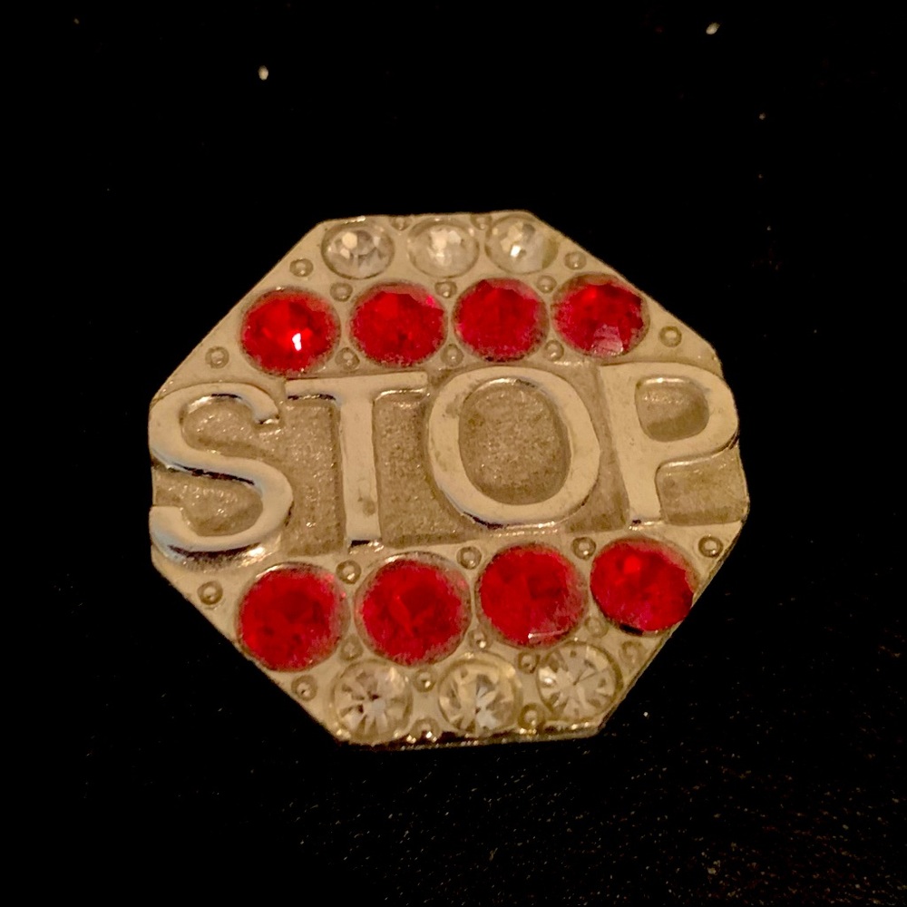 80s vintage Stop Sign 🛑💎 rhinestone pin